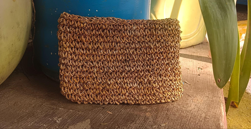 Handcrafted Banana Fibre 2-Chain Pouch – Eco-style accessory