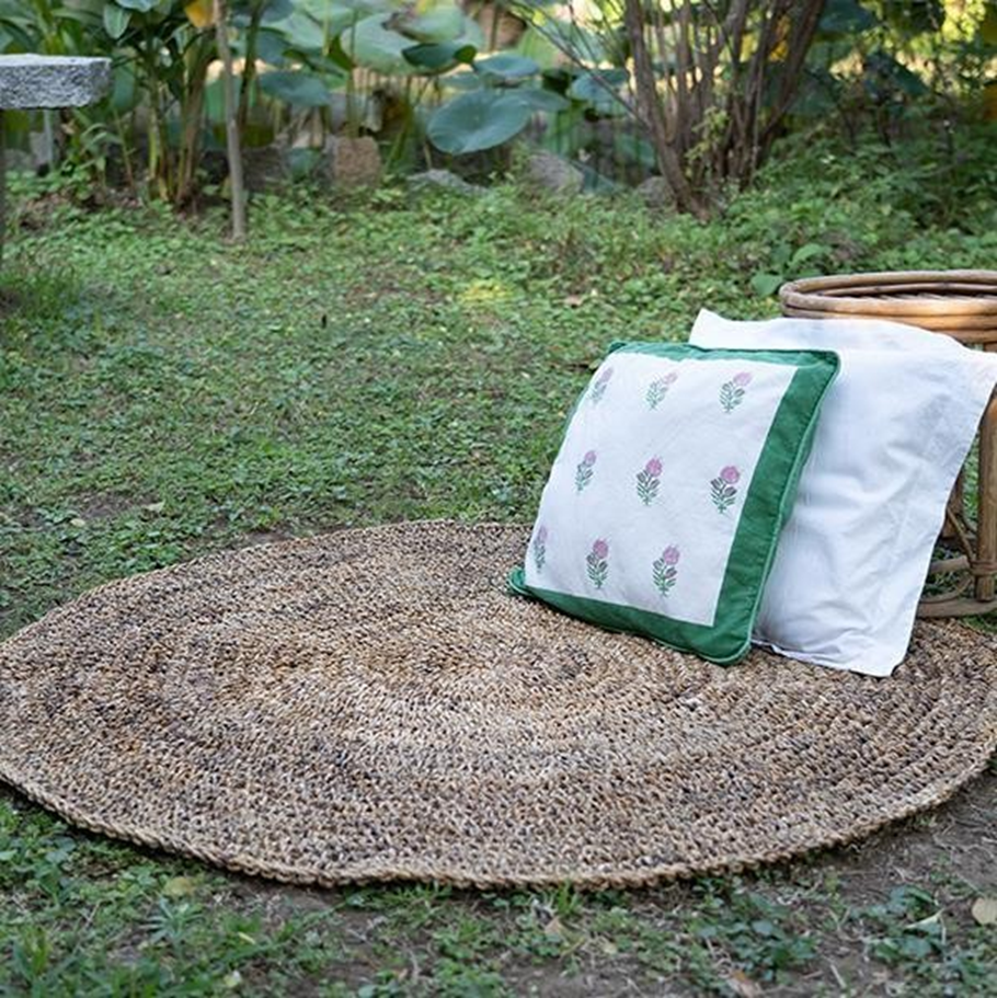 Round Rug made from Banana Fibre – Natural and eco-friendly